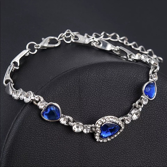 NEW Crystal Heart Charm Bracelet& Bangle - Picture 2 of 5